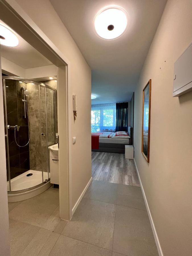 Apartment Am Stadtbach By Aux Property Augusta Esterno foto